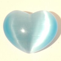 Light Blue Cat Eye Heart Carving [Small]