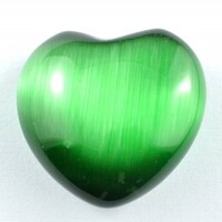 Dark Green Cat Eye Heart Carving [Small]