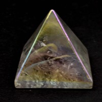 Rainbow Aura Pyramid [38-40mm - Amethyst]